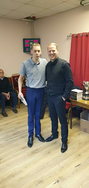 Craig Johnstone 2018-19 Wallasey Championship Finalist with Allan Taylor presenting his trophy